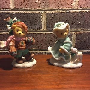 Adorable Teddie Bear Couple